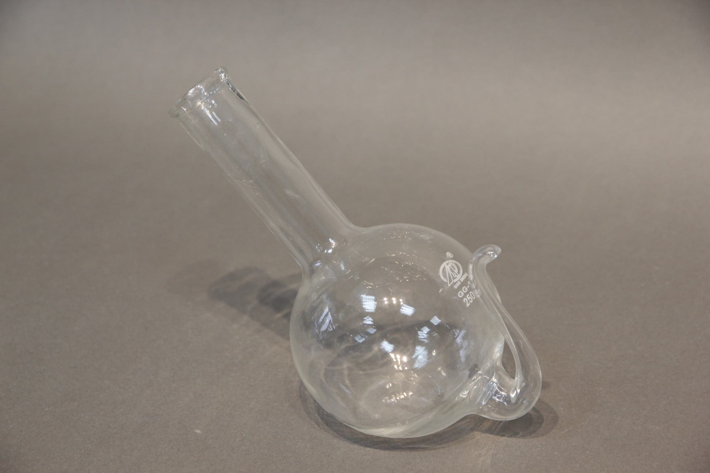 實驗斜口燒瓶250ml
