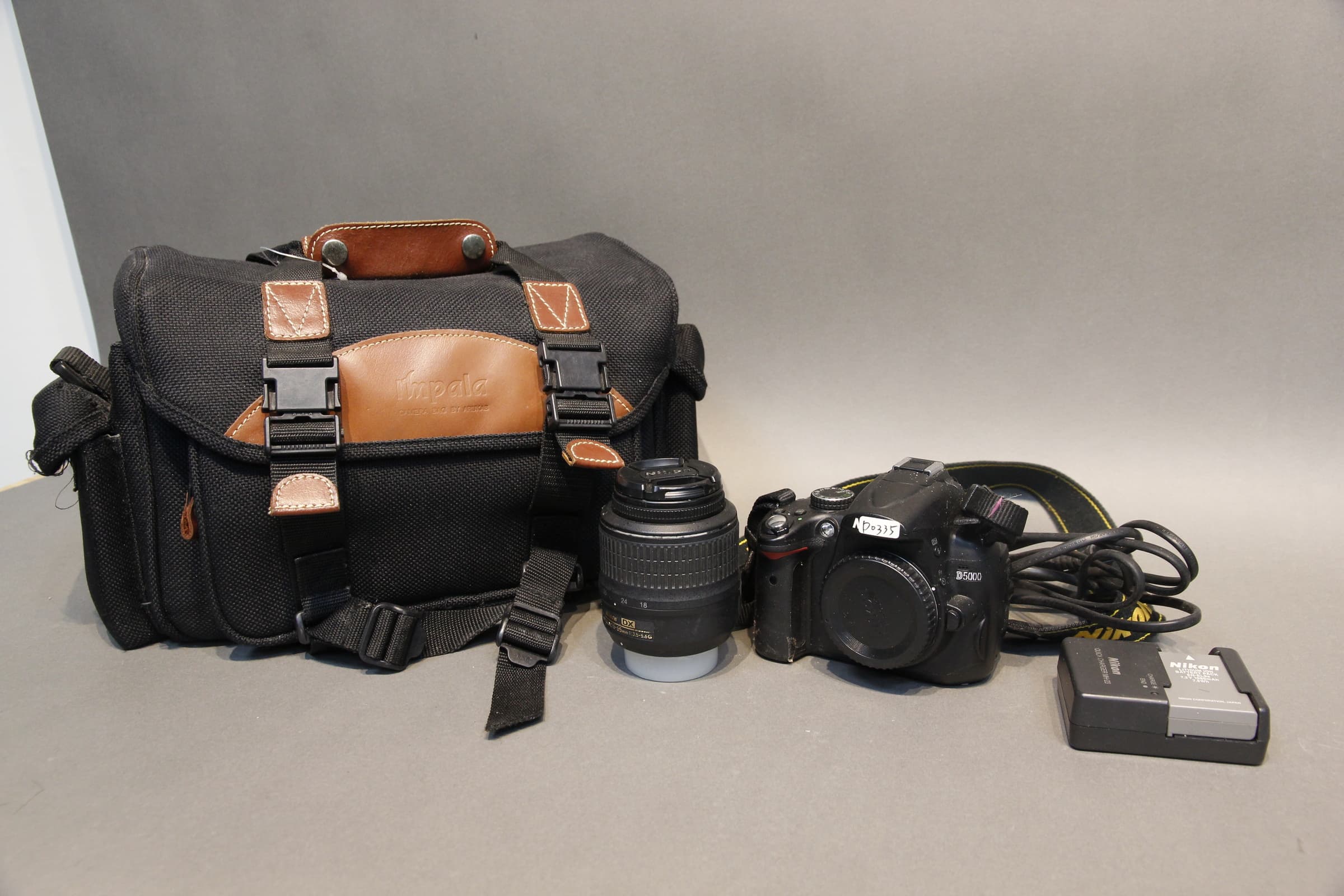Nikon相機含鏡頭含相機包