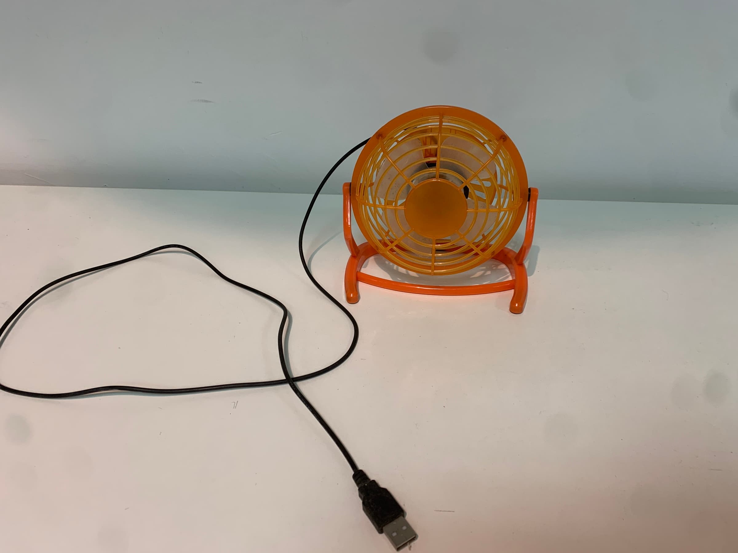 橘色小電扇