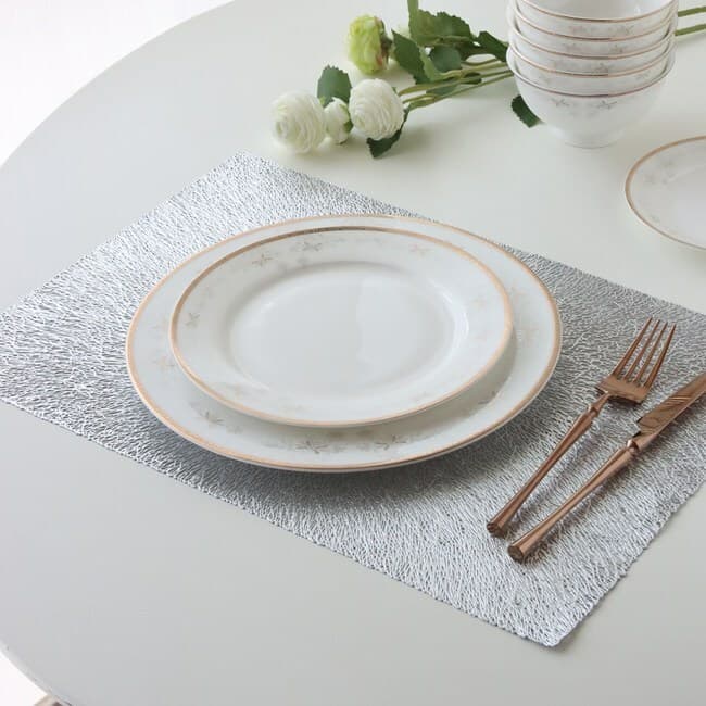 銀色餐墊 
